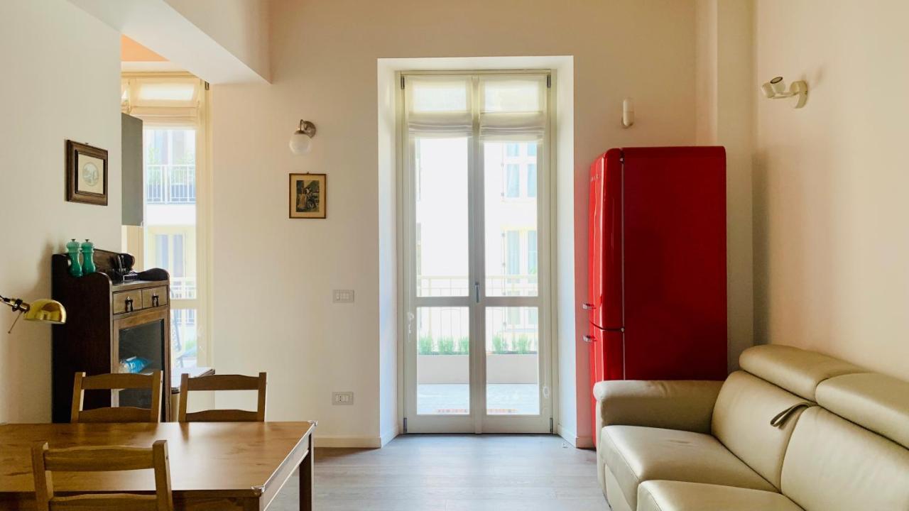 Milano Bocconi-Navigli 10, Milan